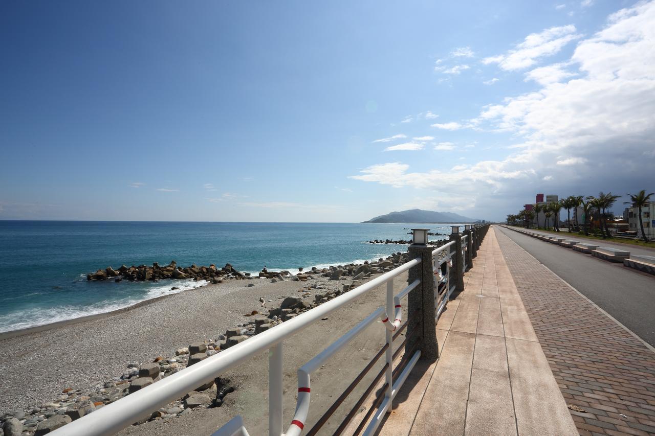 Slow Living Seaview B&B Hualien Buitenkant foto